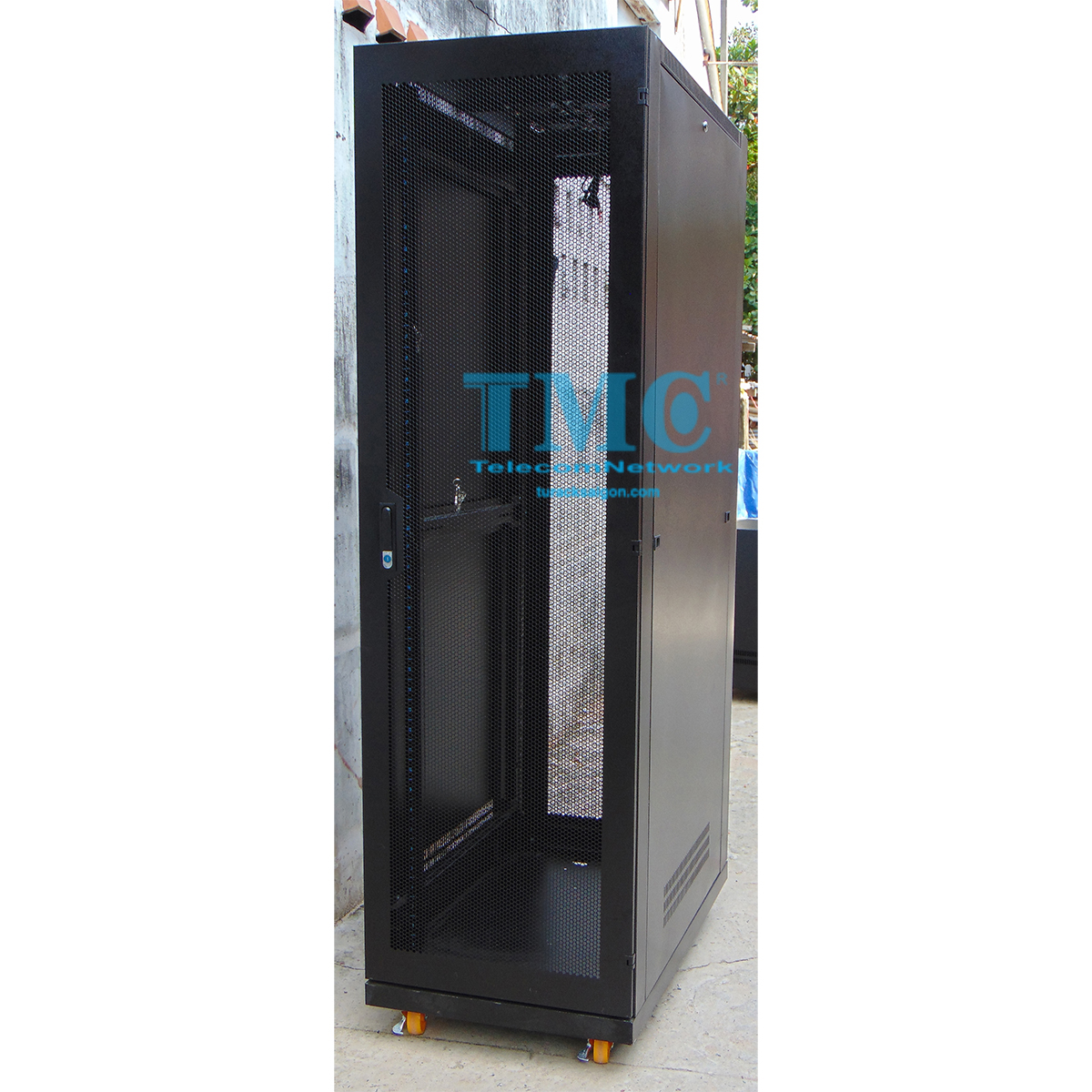 Tủ Rack 36U Giá Rẻ TMC-36U Sâu D1000